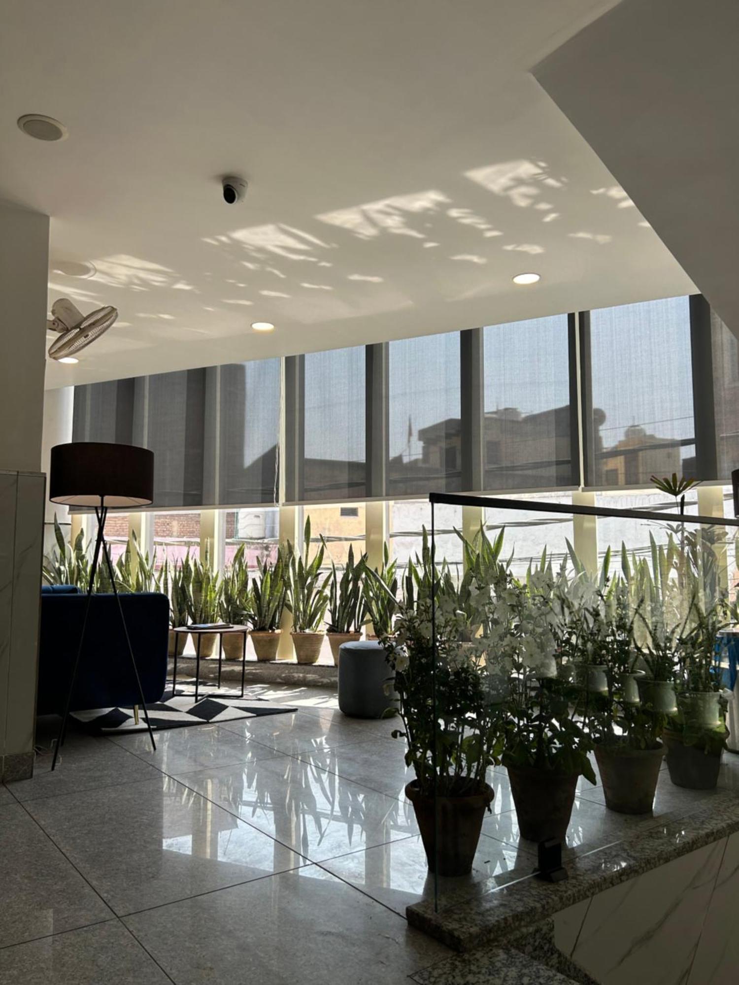 Gallivanto Inn Delhi  Dış mekan fotoğraf