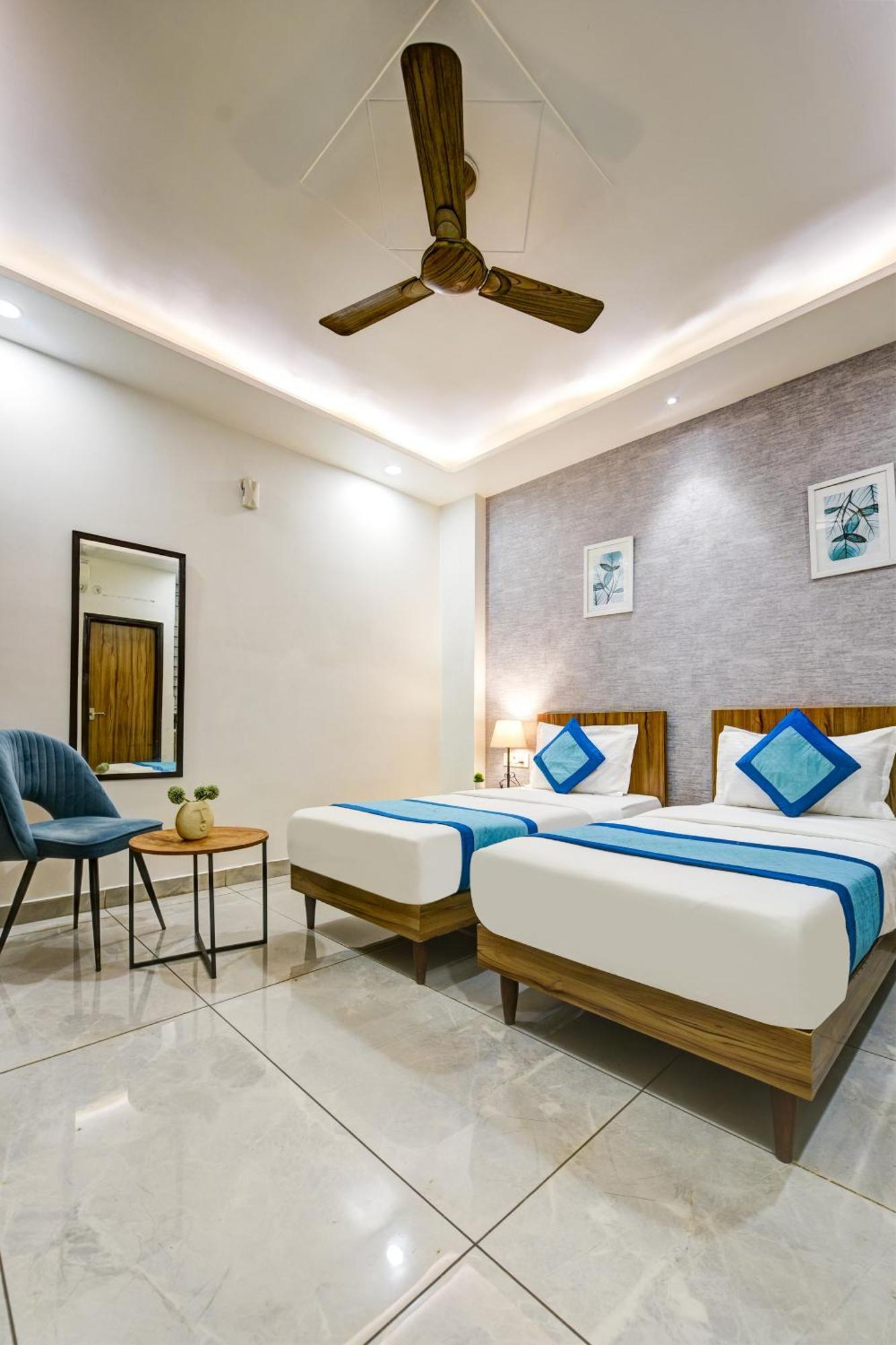 Gallivanto Inn Delhi  Dış mekan fotoğraf